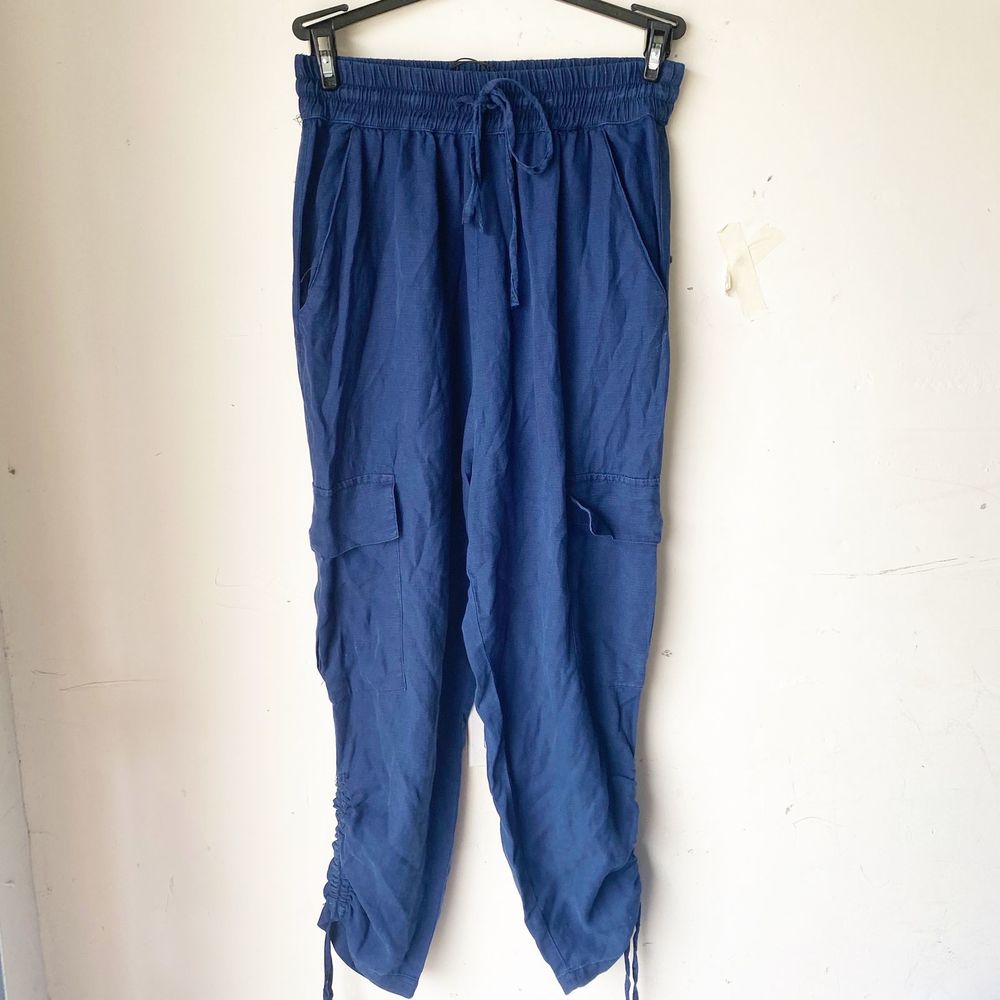 Zara medium navy blue cargo pants nwot
